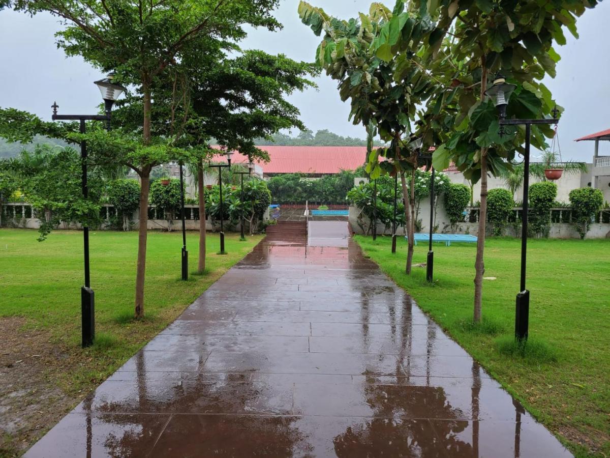 Jaidev Farms And Resort Chhindwara Екстер'єр фото